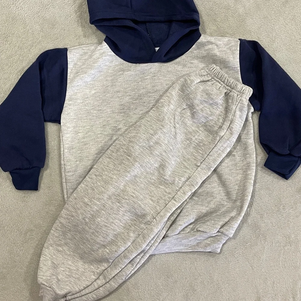 Kids Sweatshirt & Sweatpants Matching Set Size Large
